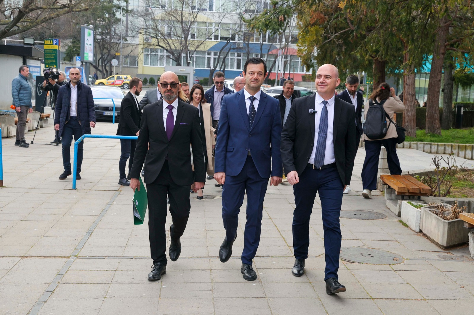"Прогресивна България" регистрира листата си за 3 МИР-Варна